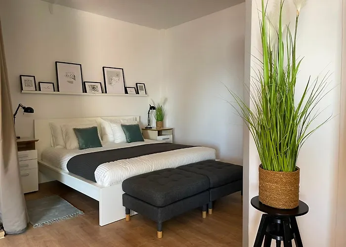 Eden's Retreat Апартаменты